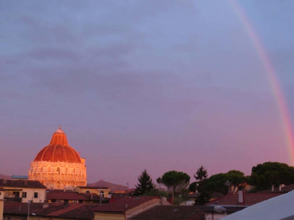 Alla Torre Con Vista Pisa Ruang foto